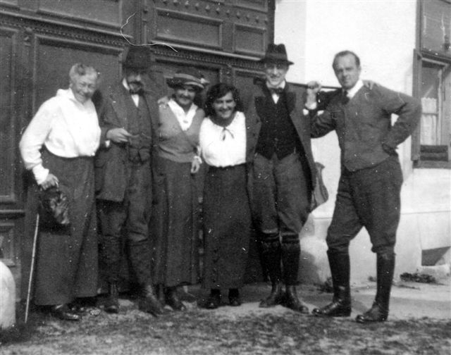 1912, 19a, Anton Wildgans mit Lilly und Freunden in Mönichkirchen