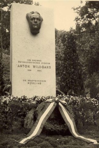 1958-09-27, 01, Anton Wildgans Denkmal in Mödling, Enthüllung 27.9.1958