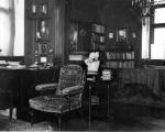 1917, 183,  Andergasse 3, Mödling, Haus von Anton Wildgans, Arbeitszimmer