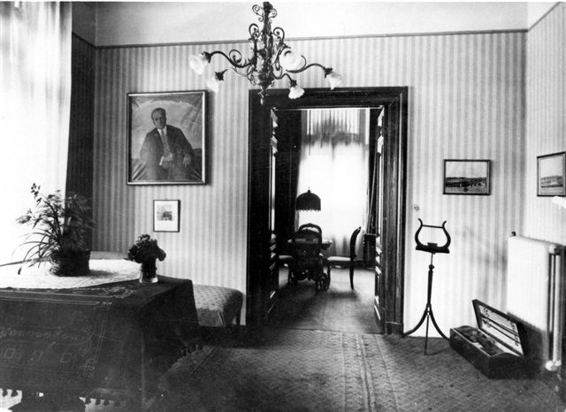 1930-1931, 84, Dienstwohnung der 2.Burgtheaterdirektion von Anton Wildgans im Seitenflügel des Burgtheaters