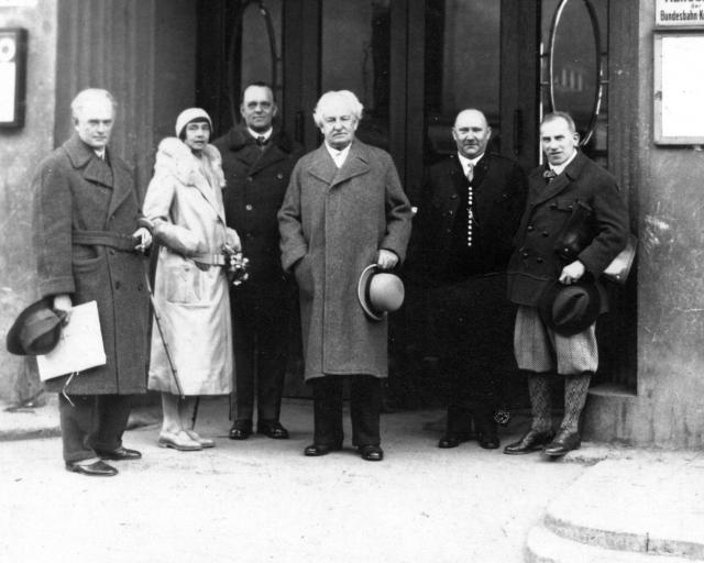 1932-01, 10, Anton Wildgans mit Gerhart Hauptmann, Semmering